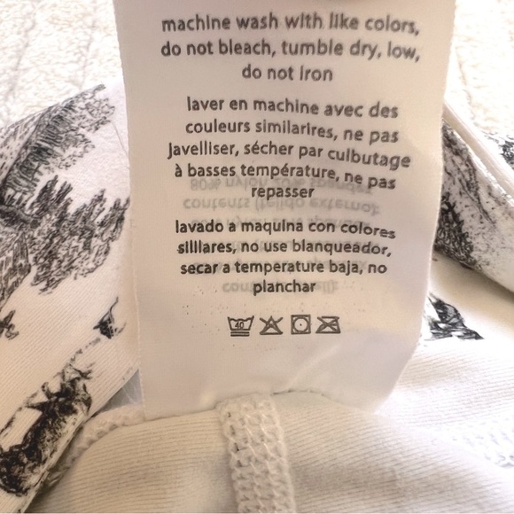 WEWOREWHAT // Toile Biker Shorts, White & Black, size S, EUC - Picture 10 of 15